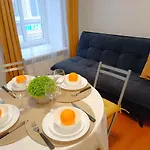 Apartmán Old Town Sunny Bee Prime Location
