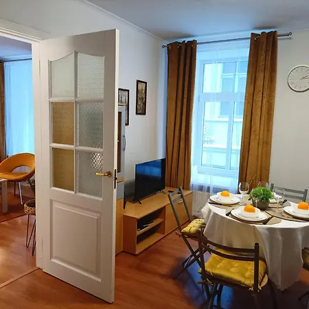 Old Town Sunny Bee Prime Location Appartamento